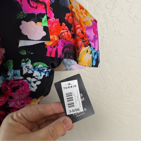 Torrid Black Floral Underwire Swim One Piece Swimsuit 3X D/DD NWT 16941461 - Picture 13 of 15